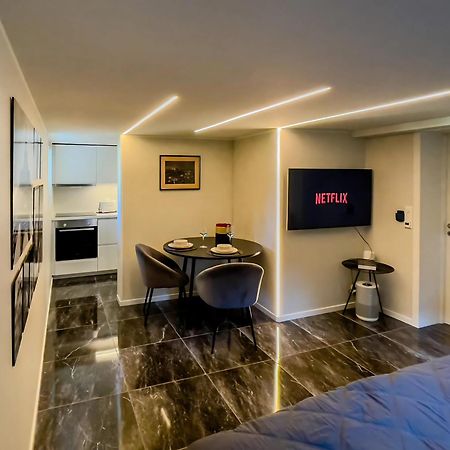 Andalsnes Underground Flat Apartment ภายนอก รูปภาพ